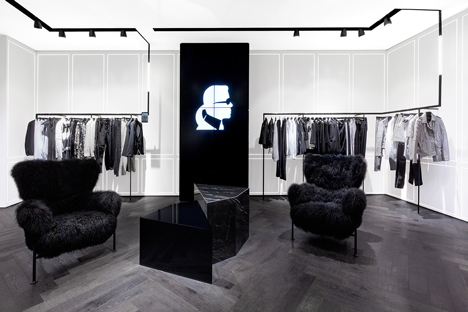karl lagerfeld-store-photo by Michel-Figuet-1897